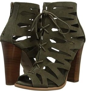 MIA Women's Ira Gladiator Sandal US size 10 M